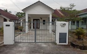 Imani Homestay Beach Gateway Bagan Lalang